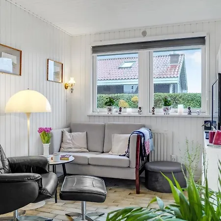 3 Bedroom Amazing In Casa vacanze Otterup
