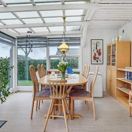 3 Bedroom Amazing In Casa vacanze