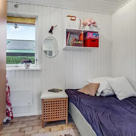 3 Bedroom Amazing In Otterup